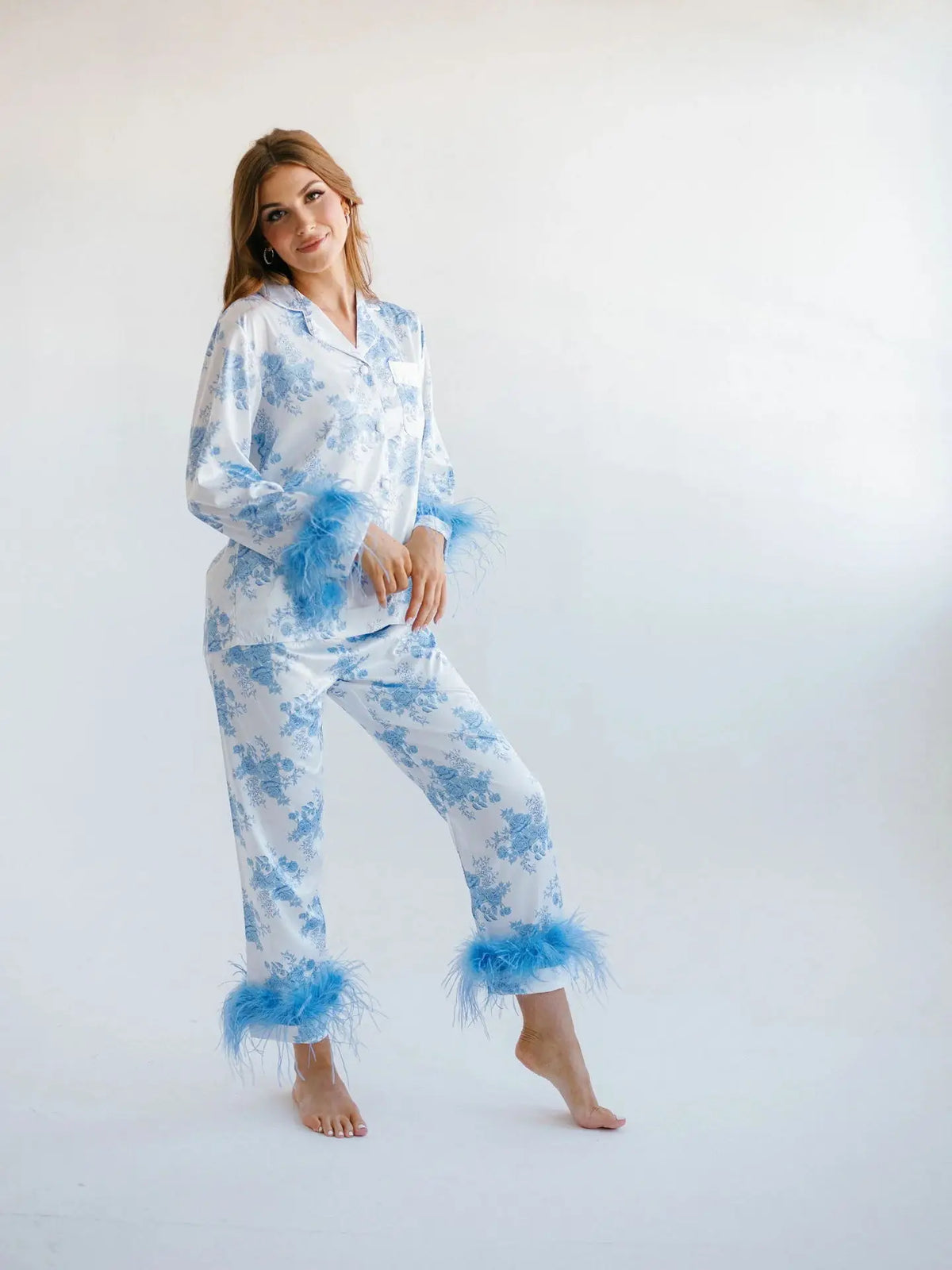 Pijama de Satén con Plumas para Ella