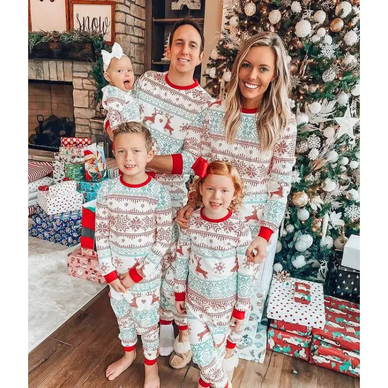 Pijama Navideño Familiar a Juego - Punto Suave