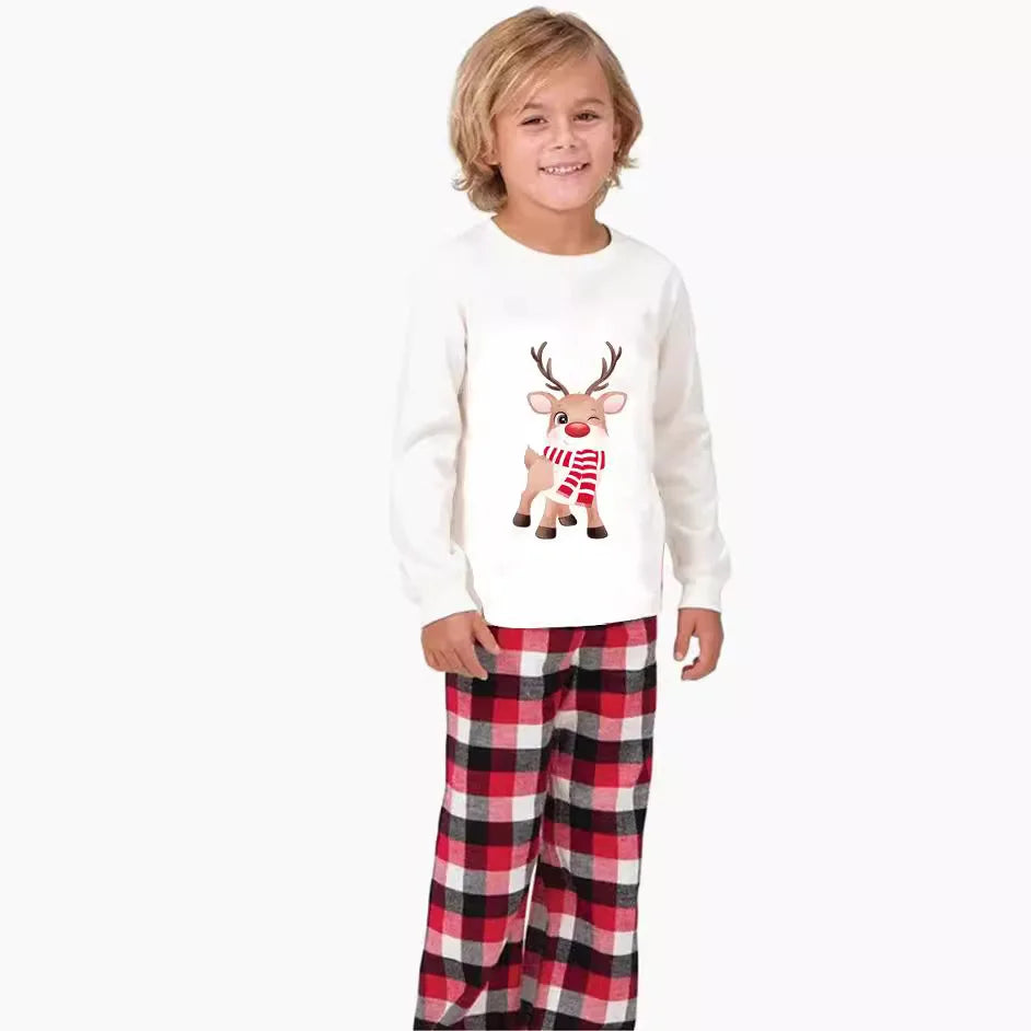 Pijama Navideño Familiar a Juego con Mascota - Alce