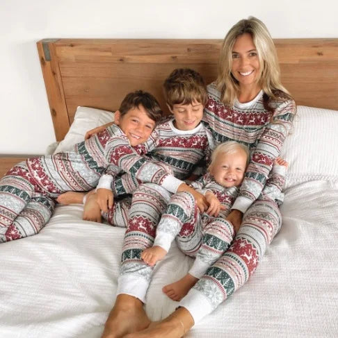 Pijama Navideño Familiar a Juego - Punto Suave